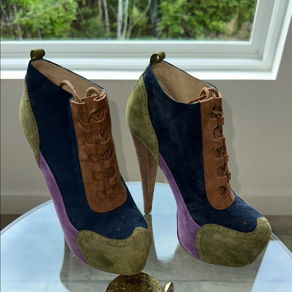 Multicolor Women's Lace Up Ankle Boots